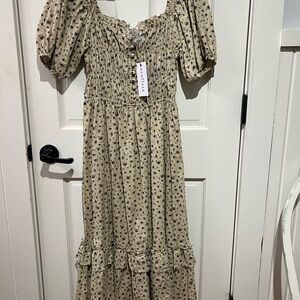 Smocked Puff Sleeve Midi Dress in Beige Floral